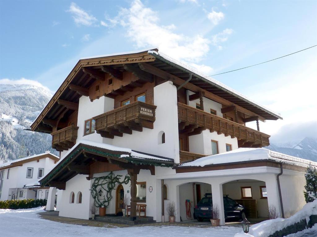 Ferienwohnungen Johanna Schwendau Exterior foto
